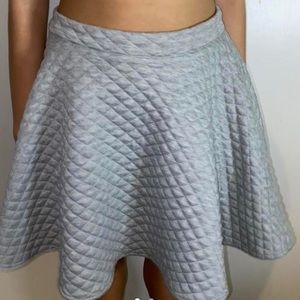 Grey puffy skirt